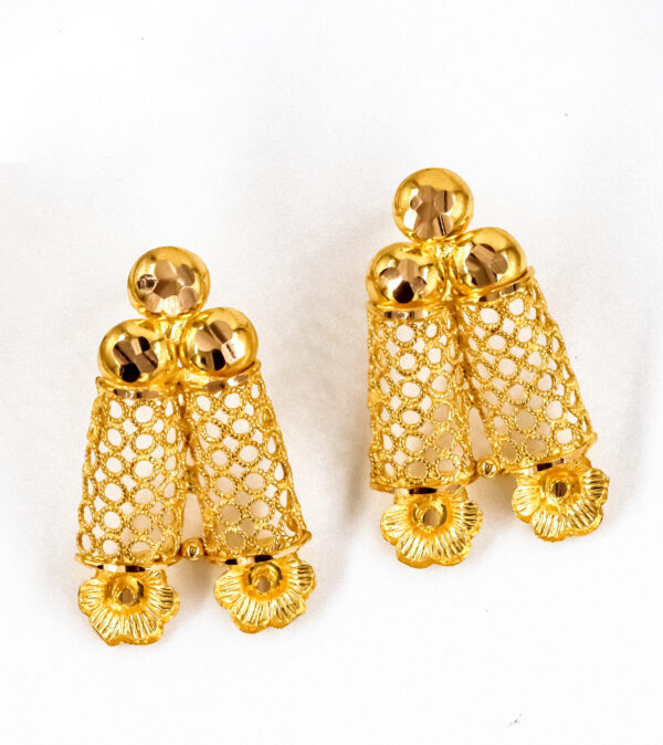 sh Floral Necklace Set with Earrings