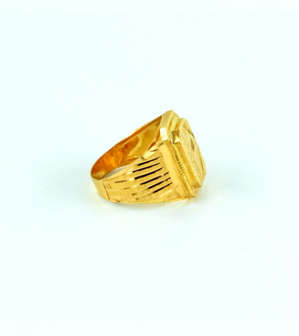 Classic Engraved Gold Ring